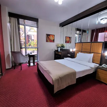 Готель Cetinel Адана