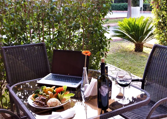 Готель Cetinel 4*