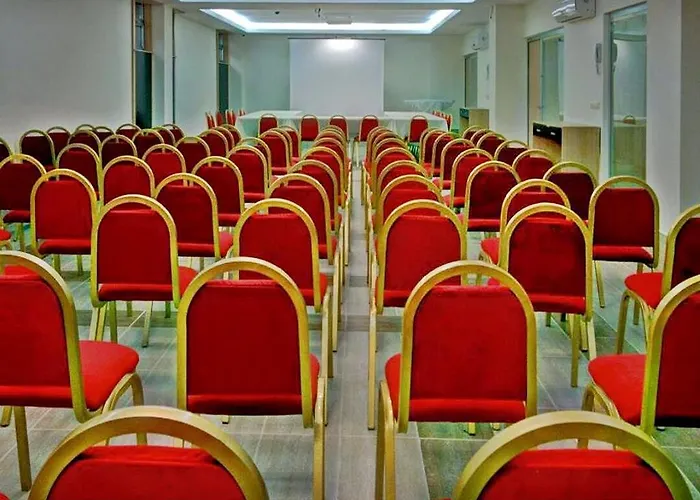 Cetinel Готель