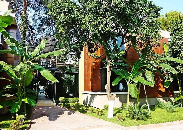 Готель Cetinel 4*