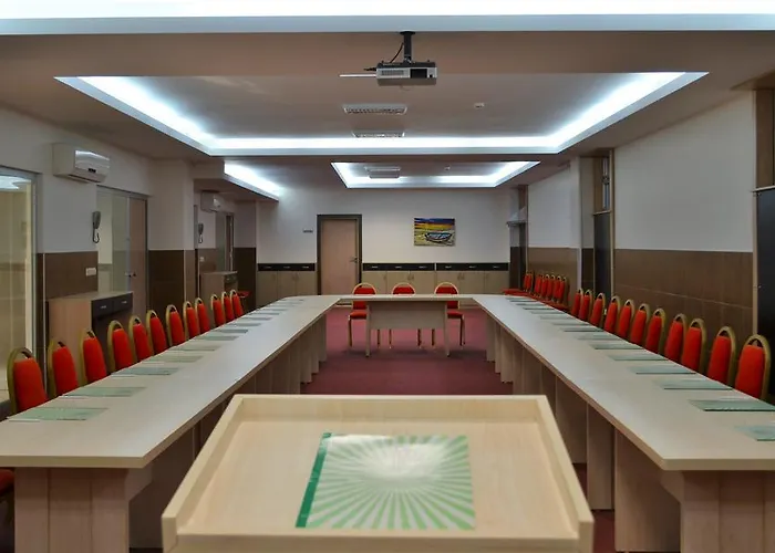 Готель Cetinel Адана